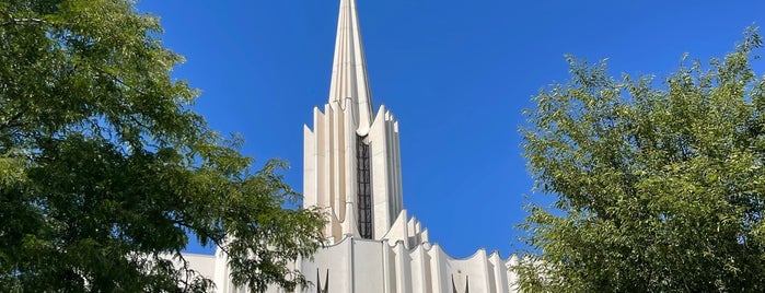 Jordan River Utah Temple is one of Places I've been.