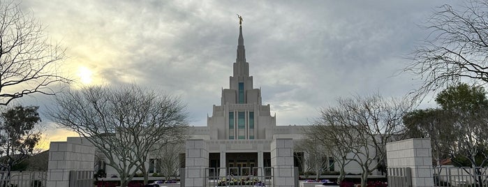 Phoenix Arizona Temple is one of LDS Temples.
