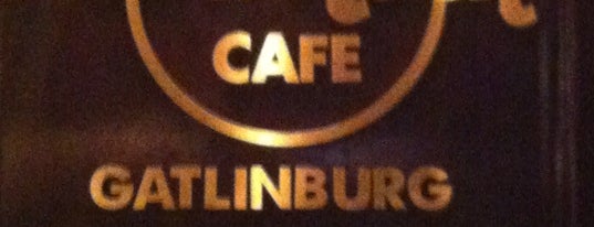 Hard Rock Cafe Gatlinburg is one of Locais curtidos por Jose.