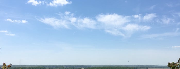 Klondike Park is one of Tempat yang Disukai Michael.