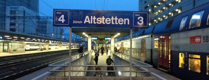 Bahnhof Zürich Altstetten is one of Bahnhöfe (persönlich bekannt).