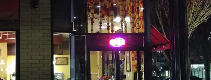Namaste Indian Cuisine is one of Kristiさんのお気に入りスポット.