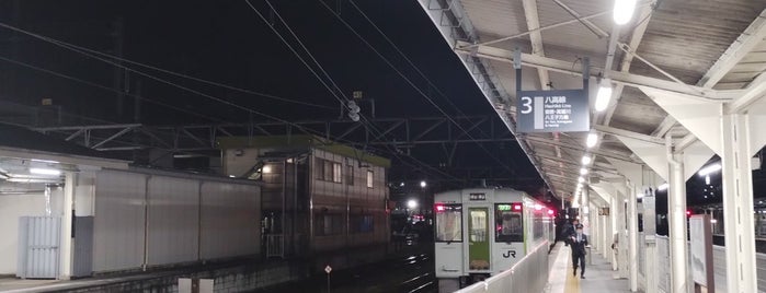 JR Takasaki Station is one of Posti che sono piaciuti a Hideo.
