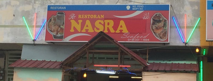 Restoran Nasifah Seafood is one of Tempat lepak2 cuci mata,isi perut!.