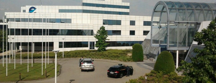 Eurocontrol HQ is one of Locais curtidos por Alex.