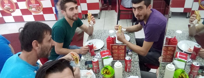 Pasa Doner is one of Ali'nin Beğendiği Mekanlar.