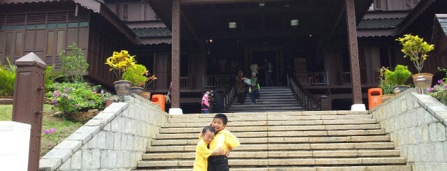 Istana Melaka is one of Posti che sono piaciuti a Ryadh.