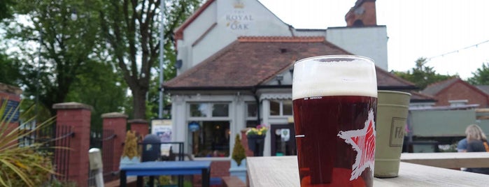 The Royal Oak is one of Traditional pubs in Wolverhampton.