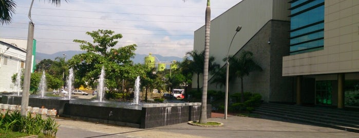 Servientrega Principal Medellin is one of Tempat yang Disukai Danilo.