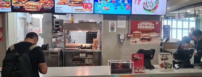 Burger King is one of Aeroporto do Galeão.