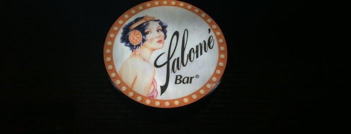 Salomé Bar is one of Lugares preferidos.
