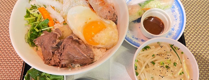 Khanh's Vietnamese Kitchen Ginza 999 is one of TOKYO-TOYO-CURRY 3.