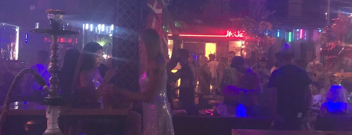 Club Casablanca Alanya is one of Utku'nun Beğendiği Mekanlar.