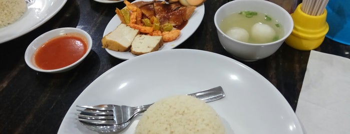 Bubur Ayam Mangga Besar I is one of The 15 Best Places for Roasted Chicken in Jakarta.