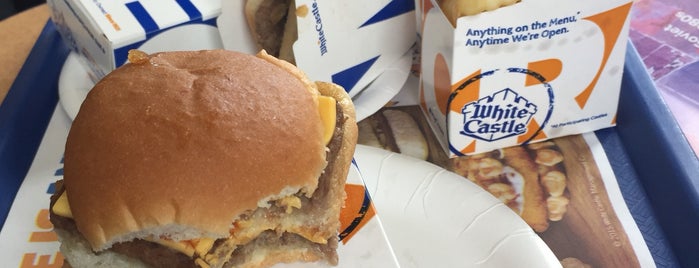White Castle is one of Lugares favoritos de Ronnie.