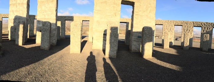 Stonehenge Memorial is one of Lugares favoritos de Mike.