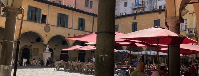Piazza Delle Vettovaglie is one of Firenze, Pisa e Livorno.