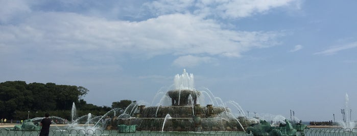 Clarence Buckingham Memorial Fountain is one of Chrisさんのお気に入りスポット.