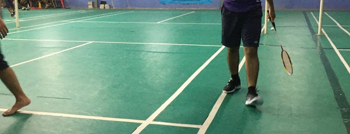 Dewan Badminton Dato Lundang is one of ꌅꁲꉣꂑꌚꁴꁲ꒒'s Saved Places.