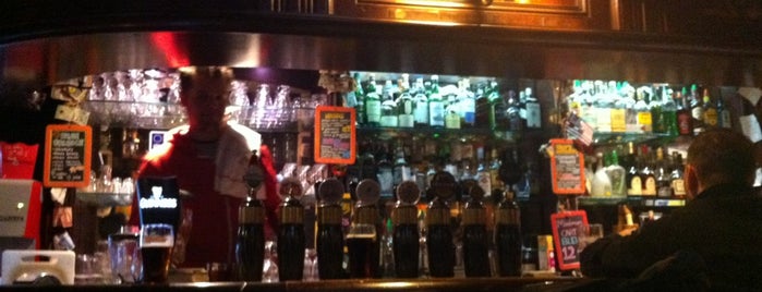 Galway Irish Pub is one of Paris - Les Meilleurs Pubs.