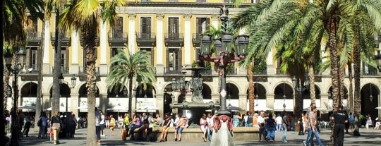 Королевская площадь is one of Barcelona.