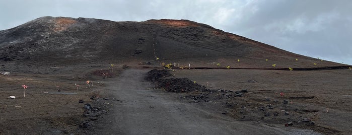 Ahuʻailāʻau (Fissure 8) is one of Orte, die Ishka gefallen.