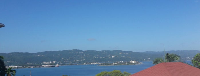 Montego Bay, Jamacia is one of Lugares favoritos de SooFab.