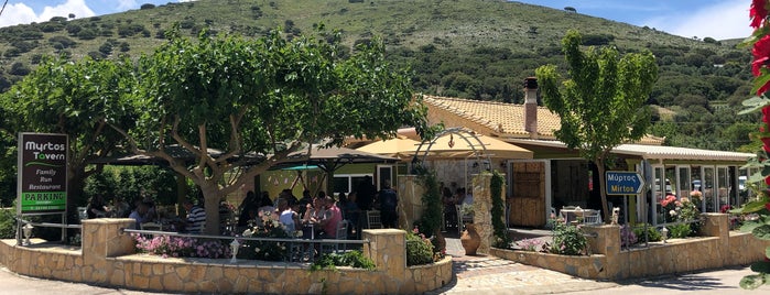 Myrtos Tavern & Cafe is one of Lugares favoritos de Danica.