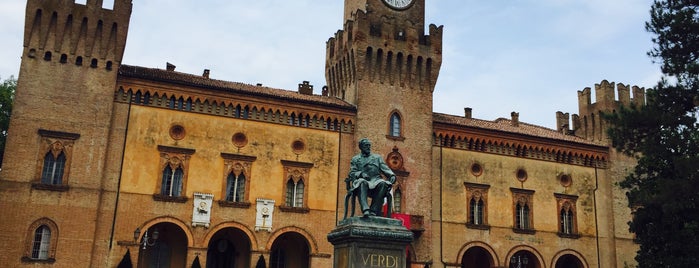 Teatro Giuseppe Verdi is one of 1️⃣ Day Trip 🛵 (from Milan).