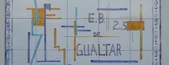 Escola EB 2/3 de Gualtar is one of Locals.