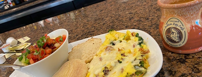 Another Broken Egg Cafe is one of Madison-Ridgeland Brunch.