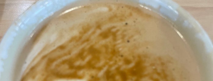 Coffee Shark Espresso & Pints is one of Posti che sono piaciuti a Frank.