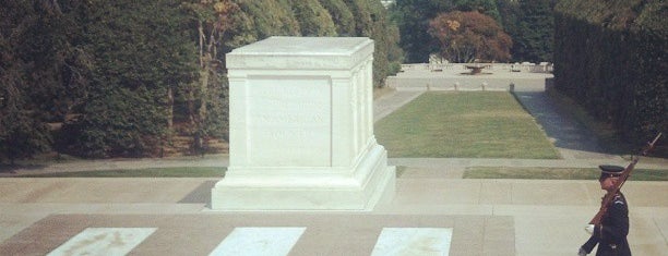 Tomb of the Unknown Soldier is one of Destinations in the USA.