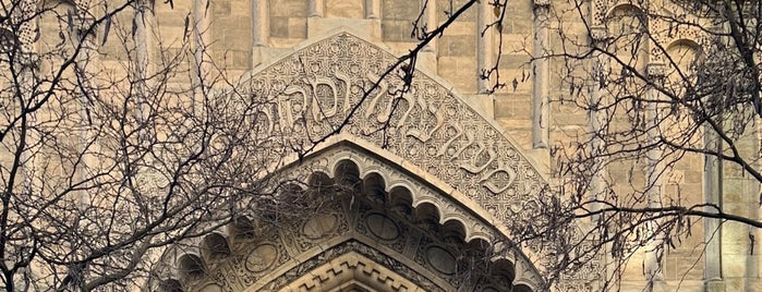 Park Avenue Synagogue is one of New york.