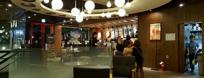 HOLLYS COFFEE is one of HOLLYS COFFEE 인천/경기.