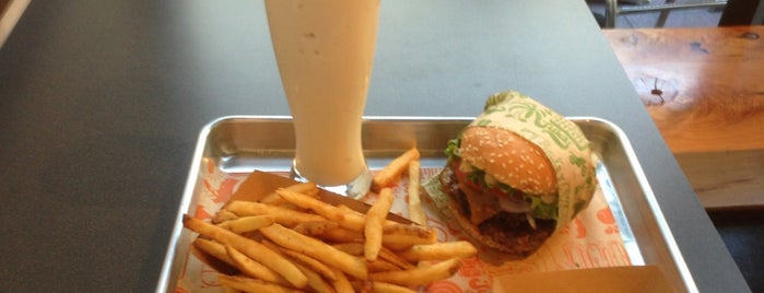 Super Duper Burgers is one of The 15 Best Places for Milkshakes in San Francisco.