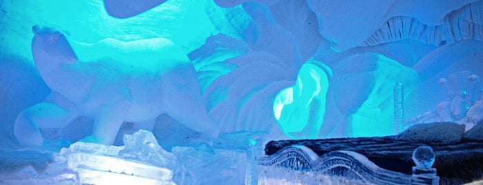 Hotel de Glace is one of Great White North: Canada To-Dos.