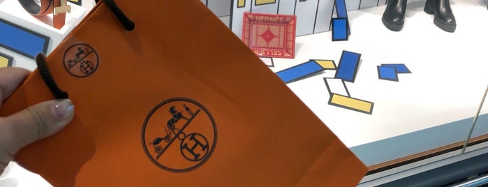 Hermès is one of Kitさんのお気に入りスポット.