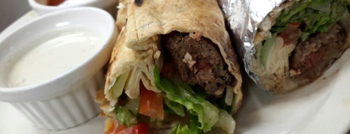 Pita Kabob is one of Joeyさんのお気に入りスポット.