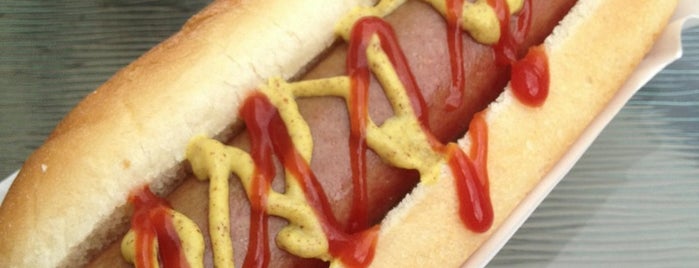 Half Nych Hot Dogs is one of Sewickley Restaurants.