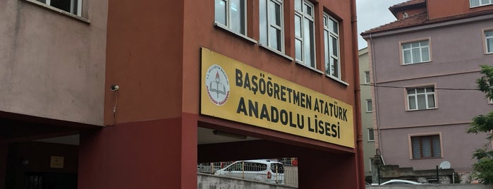 Başöğretmen Atatürk Anadolu Lisesi is one of Selin : понравившиеся места.