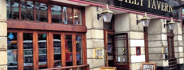 The Piccadilly Tavern is one of Stefanさんのお気に入りスポット.