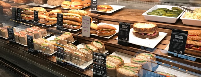 Sandwicherie is one of Davidさんのお気に入りスポット.