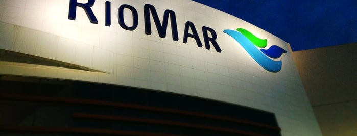 Shopping RioMar is one of Lu.