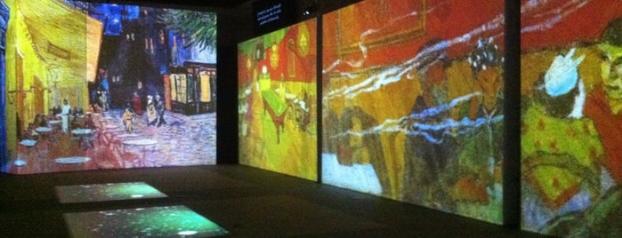 Van Gogh Alive Kiállítás is one of Buda+Pest.