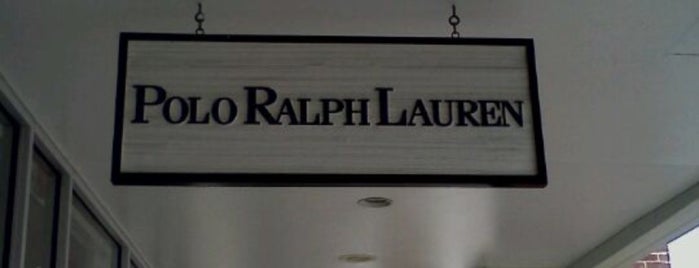 Polo Ralph Lauren Factory Store is one of สถานที่ที่ Kelly ถูกใจ.