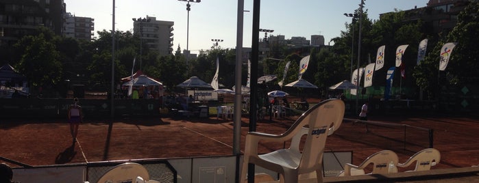 Club de Tenis Providencia is one of Tenis.