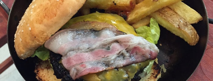 Ilegal Burger is one of Posti che sono piaciuti a Fotoloco.