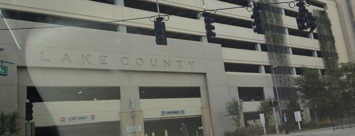 Lake County Judicial Center is one of Deborahさんのお気に入りスポット.