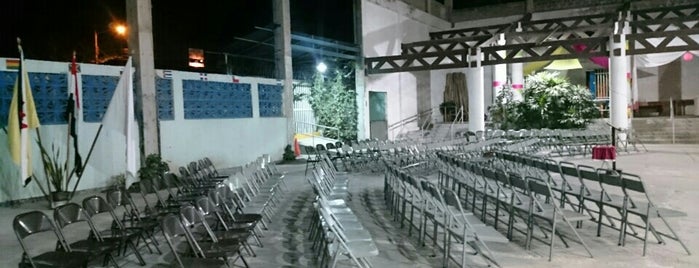 Centro Internacional de Oración Asambleas de Dios is one of Junni : понравившиеся места.
